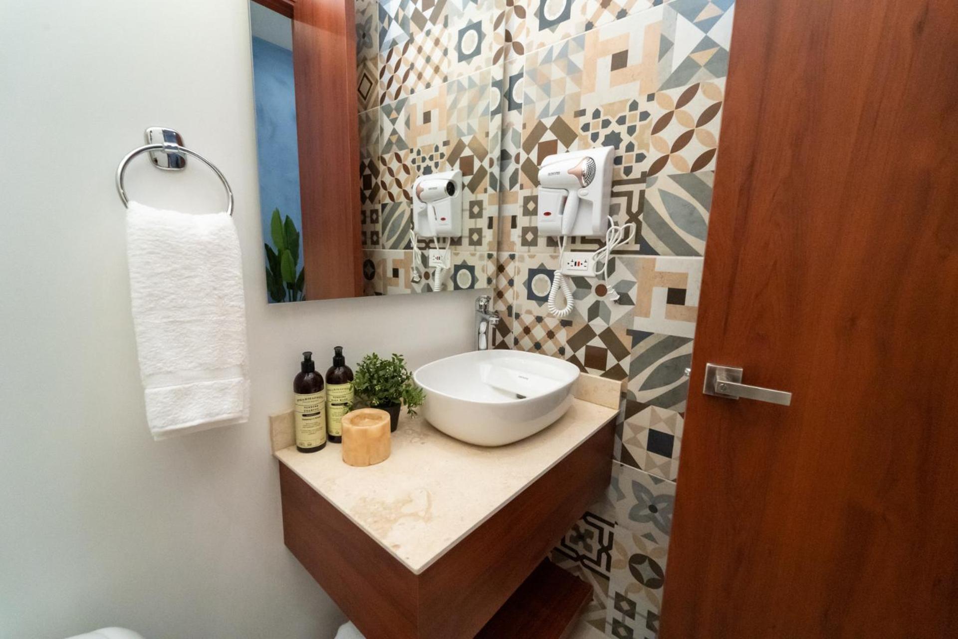 Ganem Suites Картахена Экстерьер фото